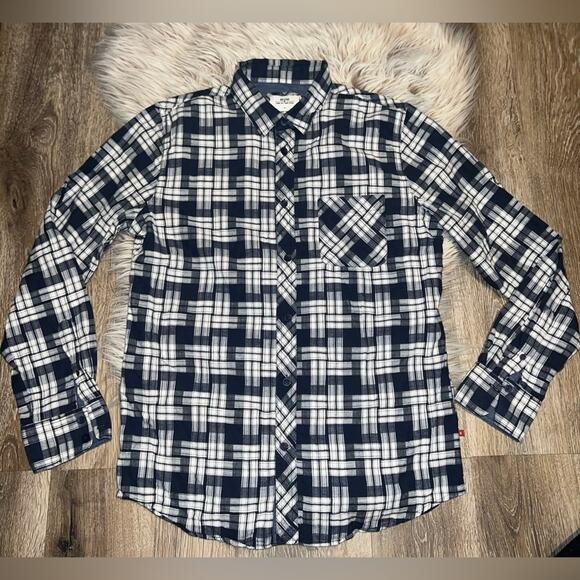 Big Star Tops - Big star women’s flannel button down shirt
